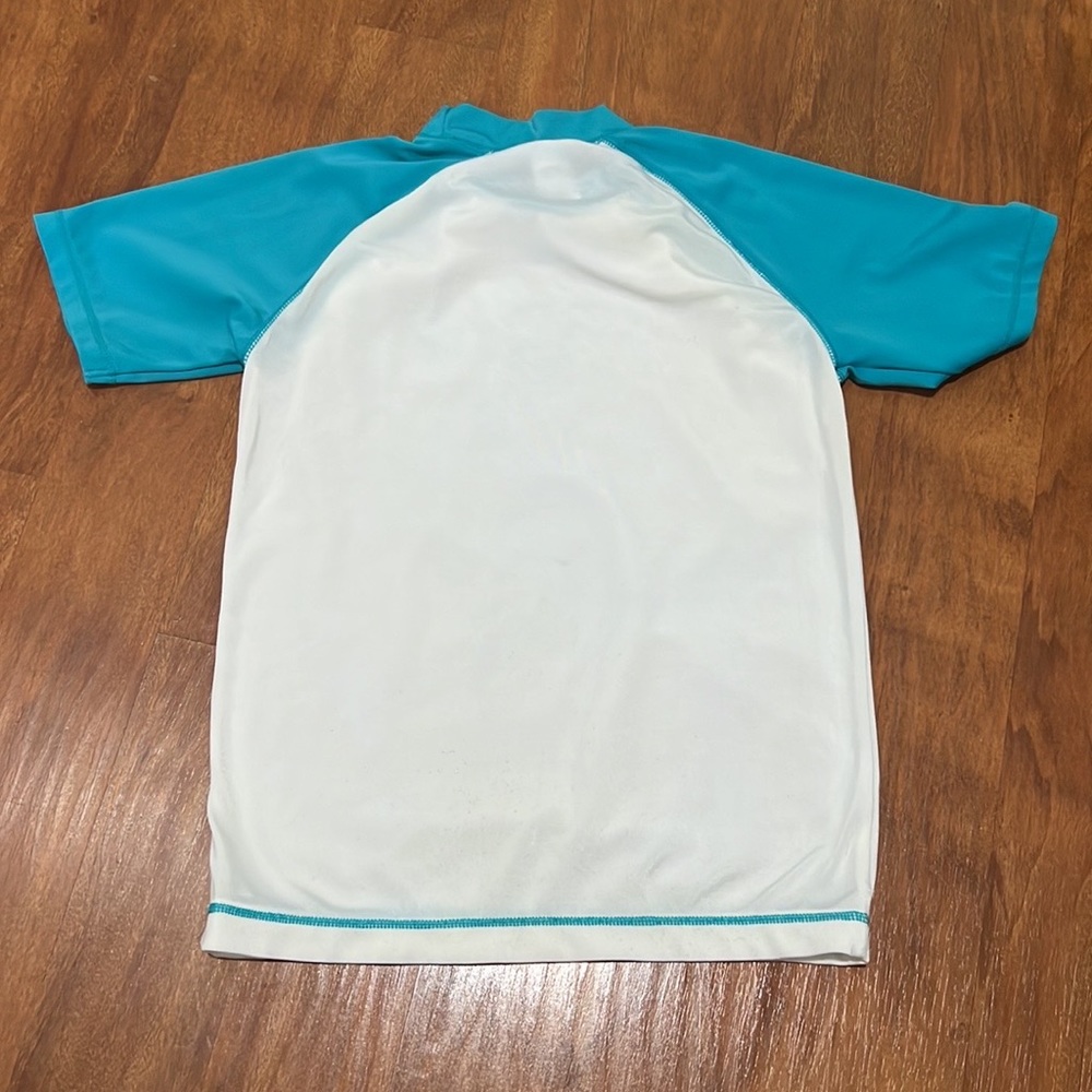 Gymboree Turtle Rashguard - Picture 4 of 5
